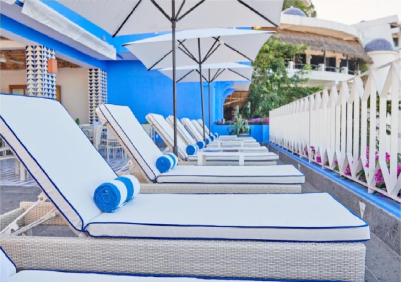 Hotel Luxury Patio Azul (Adults Only) Puerto Vallarta Exterior photo The pool at the Bel Air Hotel