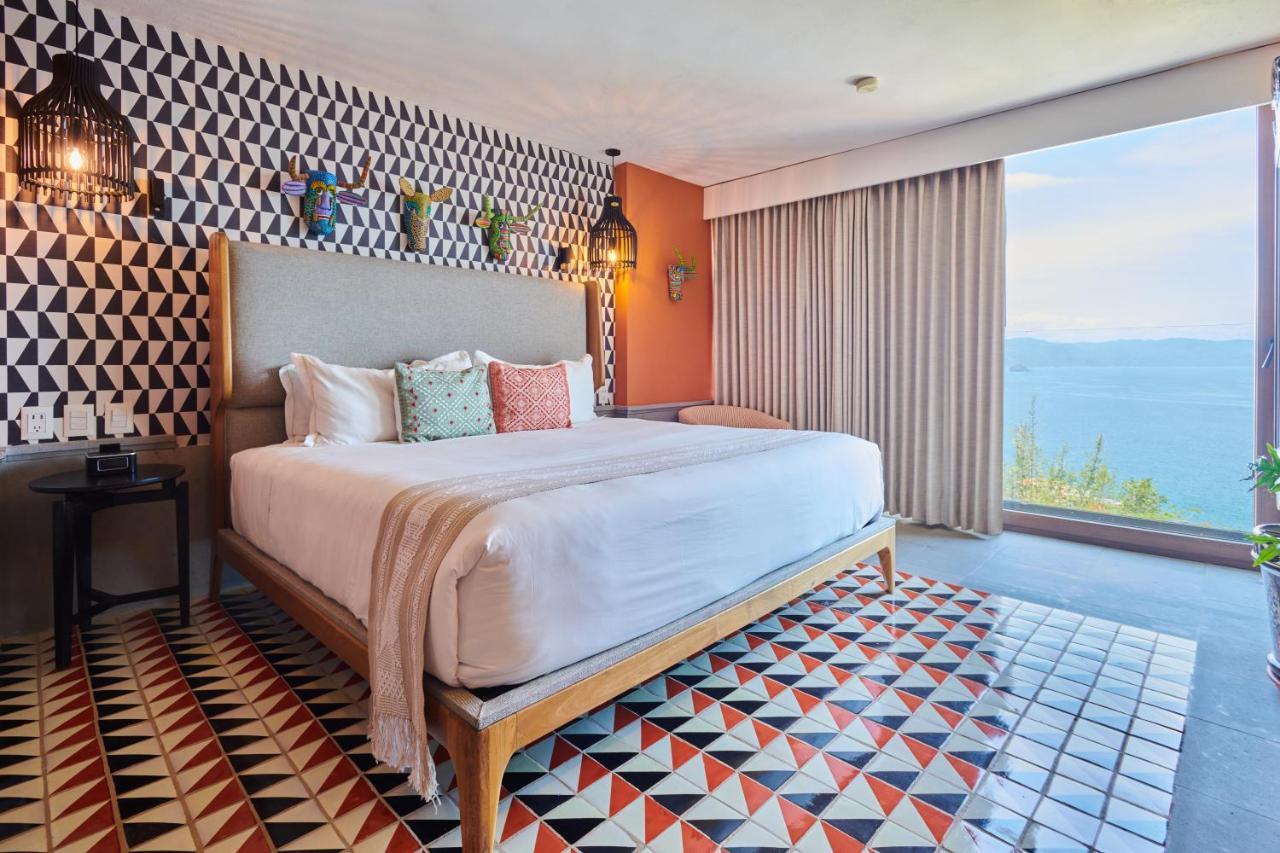 Hotel Luxury Patio Azul (Adults Only) Puerto Vallarta Exterior photo A bedroom at the hotel