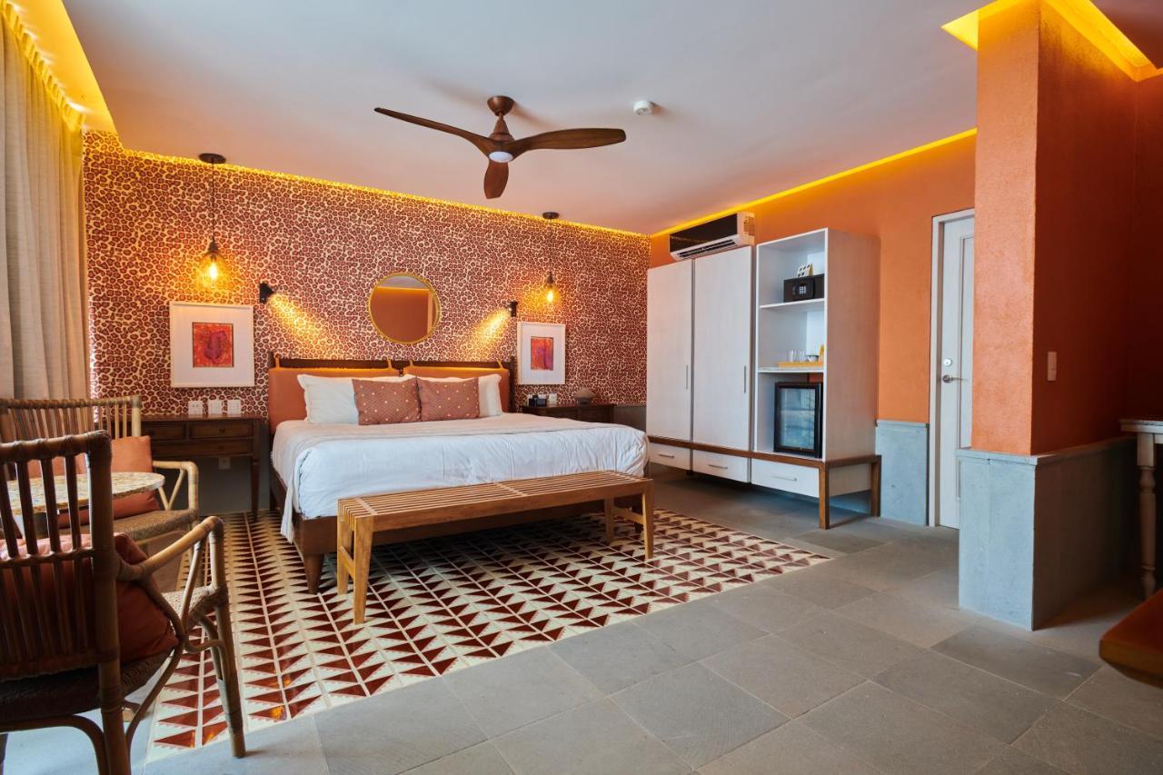 Hotel Luxury Patio Azul (Adults Only) Puerto Vallarta Exterior photo A room at the hotel