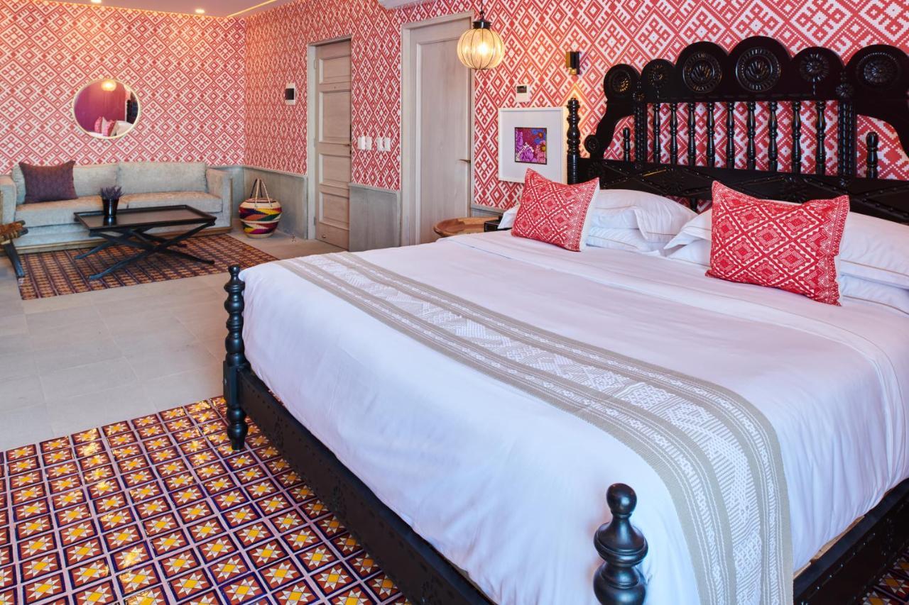 Hotel Luxury Patio Azul (Adults Only) Puerto Vallarta Exterior photo A bedroom at the hotel