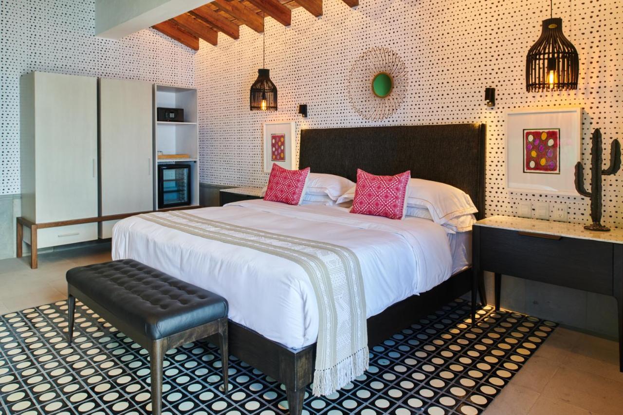 Hotel Luxury Patio Azul (Adults Only) Puerto Vallarta Exterior photo A bedroom at the hotel