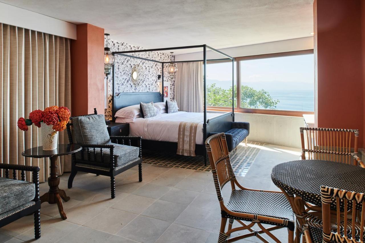 Hotel Luxury Patio Azul (Adults Only) Puerto Vallarta Exterior photo A suite at the Cape Grace